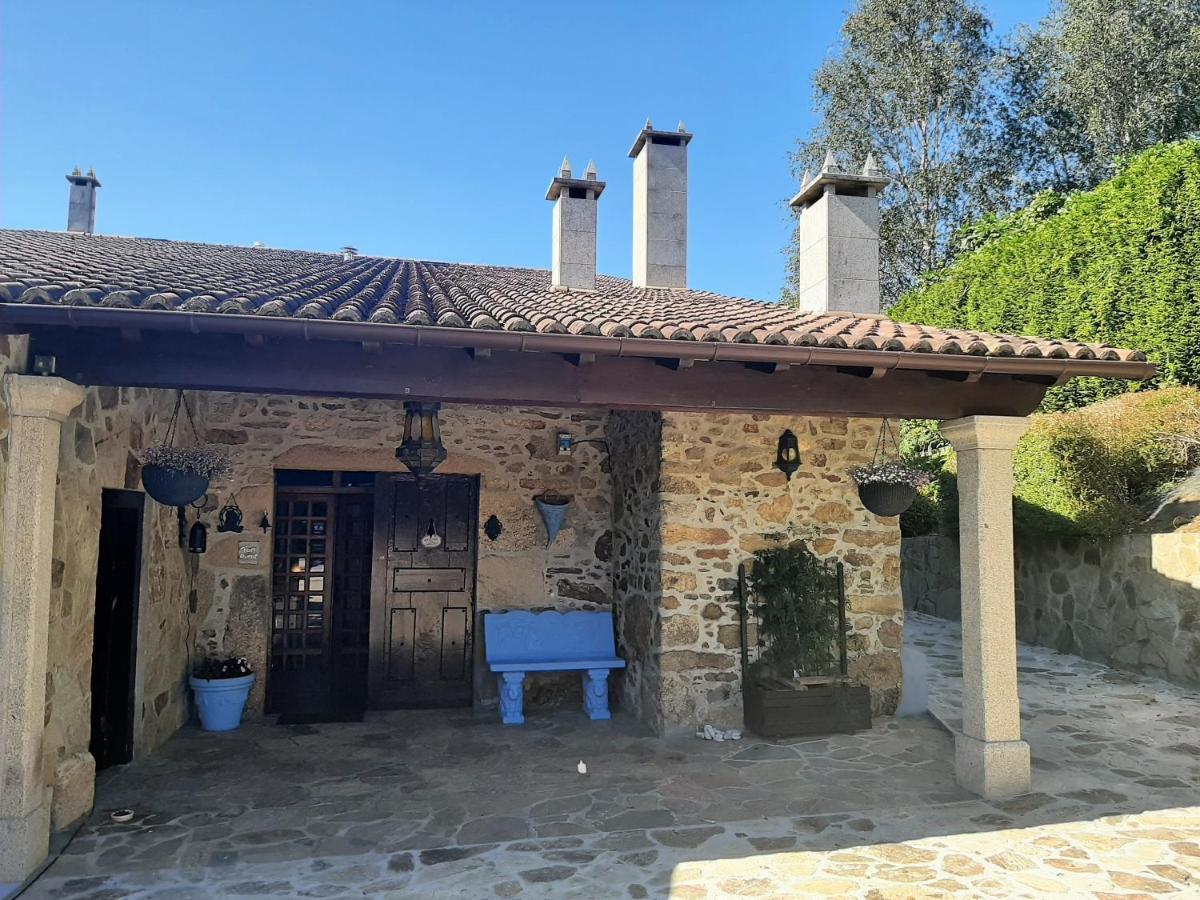 As Seis Chemineas Villa San Julian De Sales Eksteriør bilde
