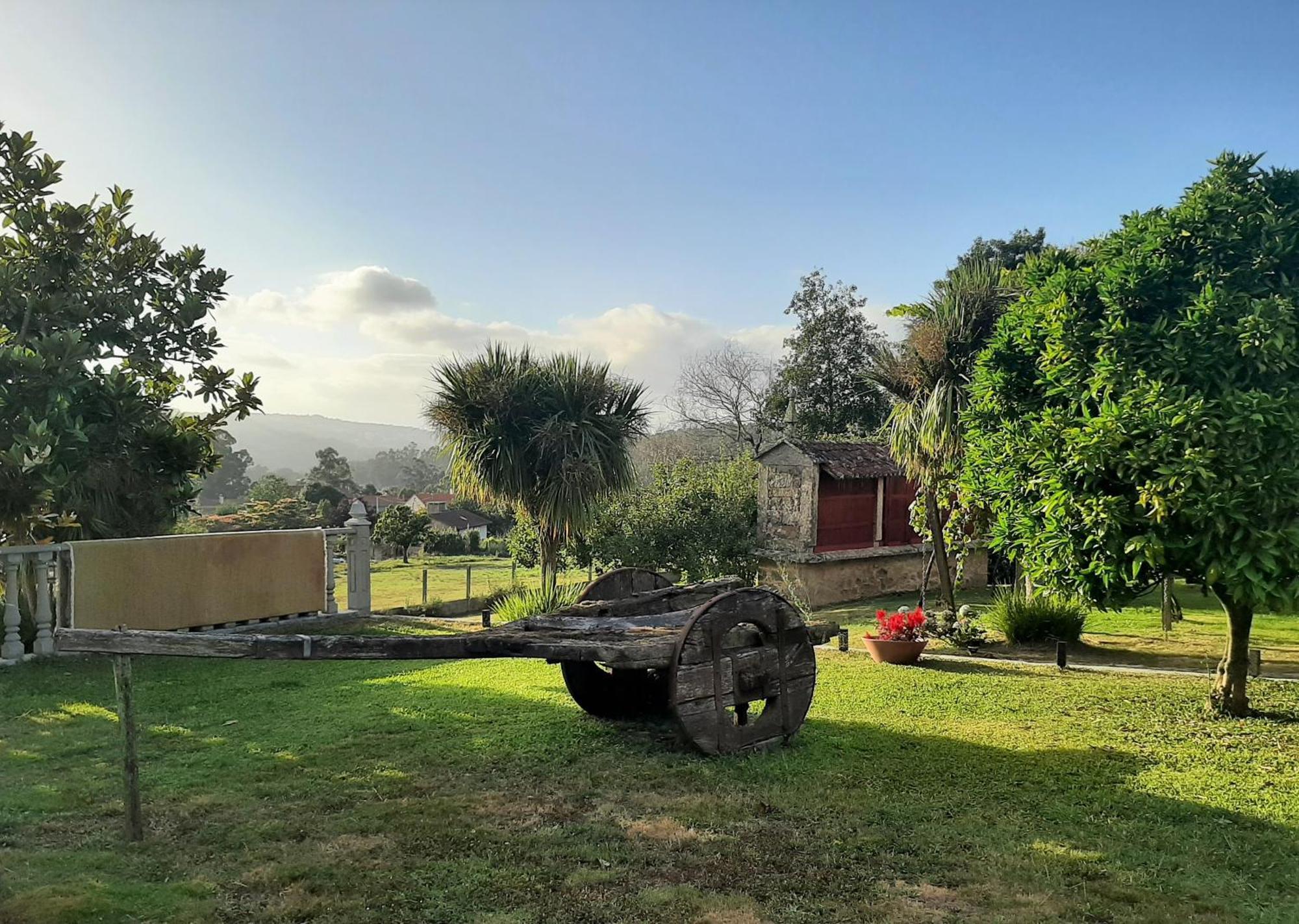 As Seis Chemineas Villa San Julian De Sales Eksteriør bilde