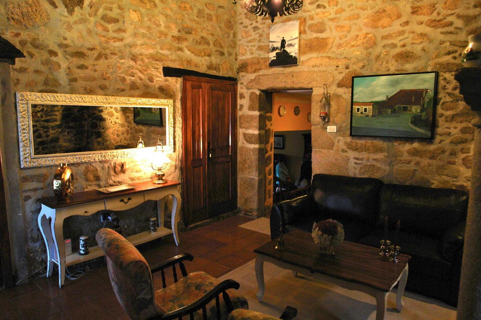 As Seis Chemineas Villa San Julian De Sales Eksteriør bilde